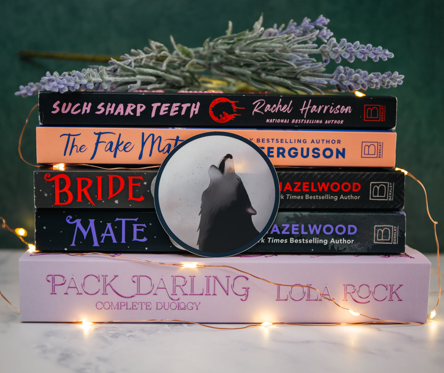 Howling shifter wolf